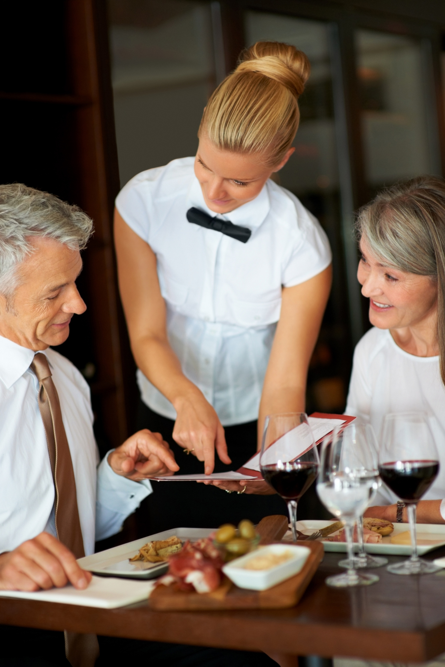 Consumers in a restaurant